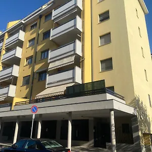 B E B House Busto Arsizio