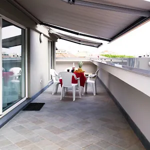 https://attico-mutti.hotelitalianriviera.com
